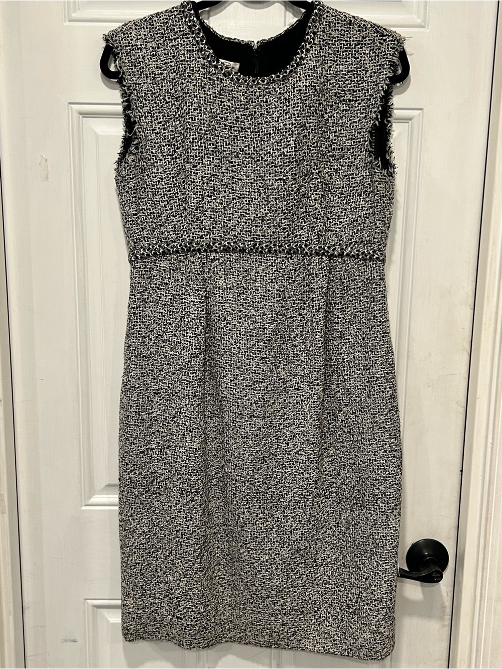 Vintage Oscar de la Renta Black White Tweed Sheath Dress Sleeveless Raw Edge 10